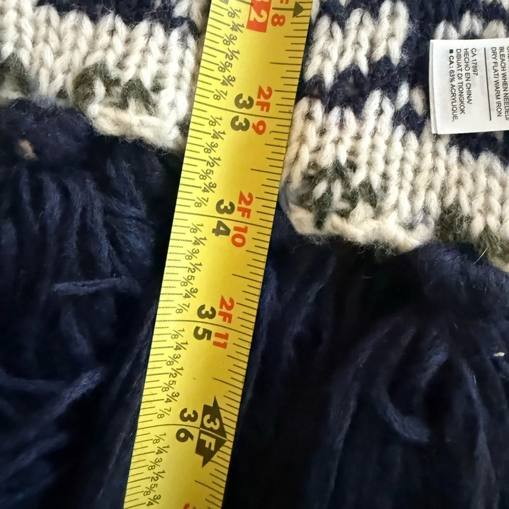 Old Navy Fair Isle Multicolor Knit Scarf 9”X 72” Navy Red Yellow Wool Nordic